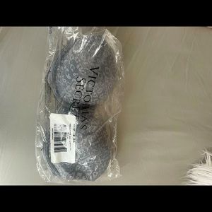 brand new gray 34C victoria secret bra